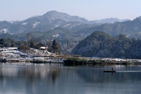 红寺湖雪景